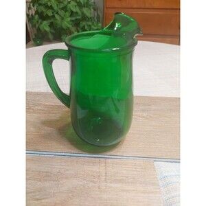 Anchor Hocking Forest Green Glass Pitcher With Ice Lip